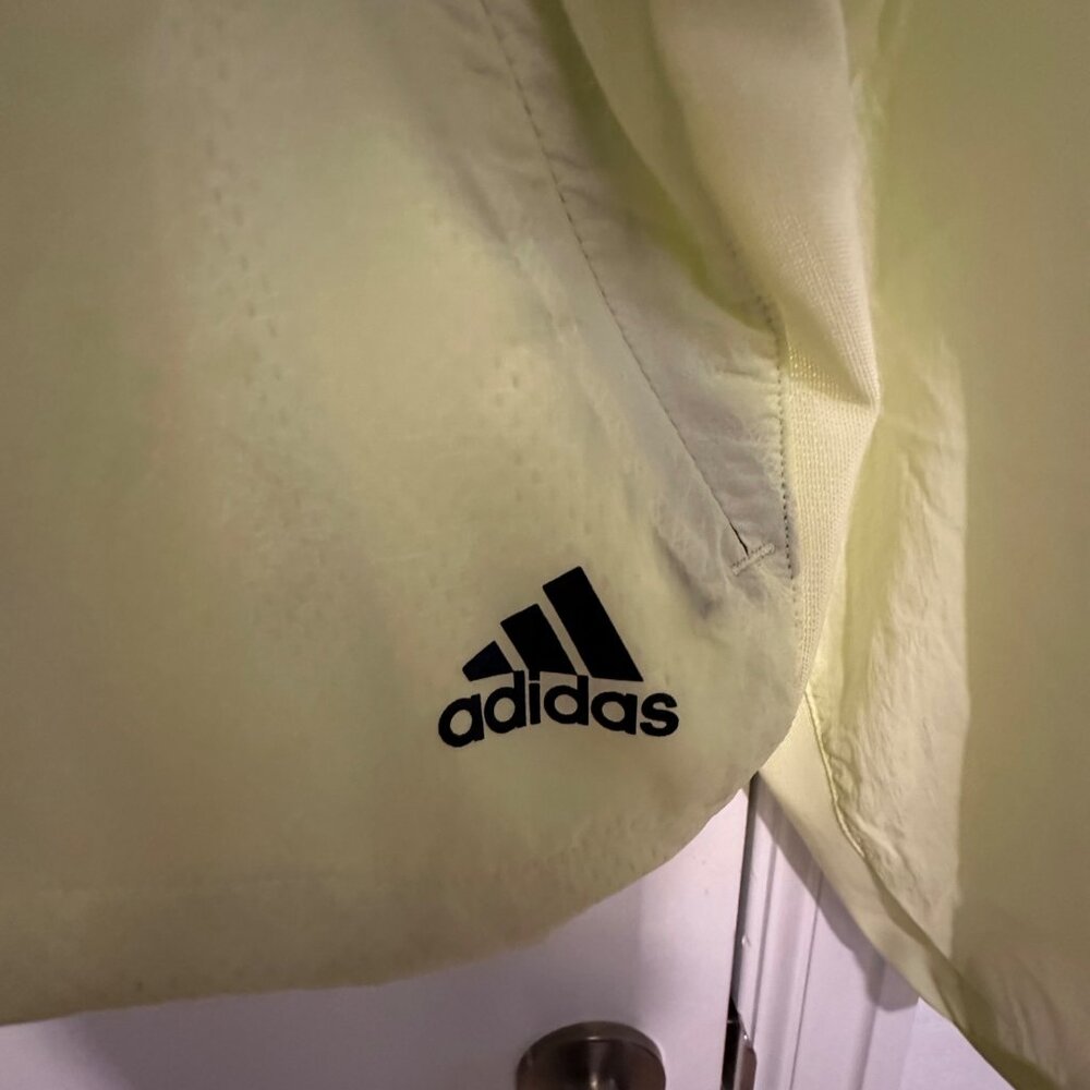 Adidas W.N.D. Womens Multi Sport Jacket L Lightweight Nylon Yellow - Picture 7 of 15